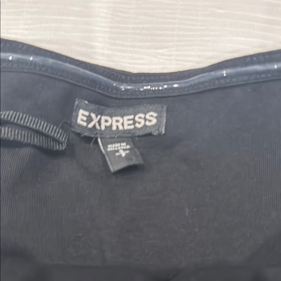 ❤️ Express -Black Strapless Peplum Top - Picture 3 of 5